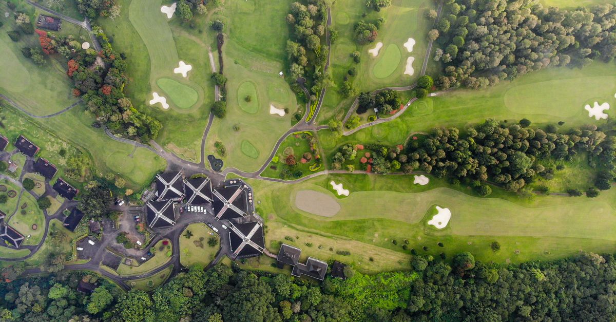 Golf course cover from the published Amelia Island Plantation article